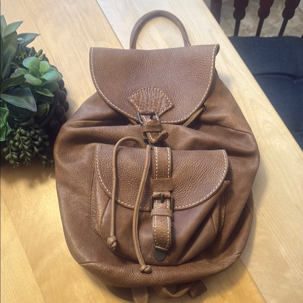 Brown Roots backpack